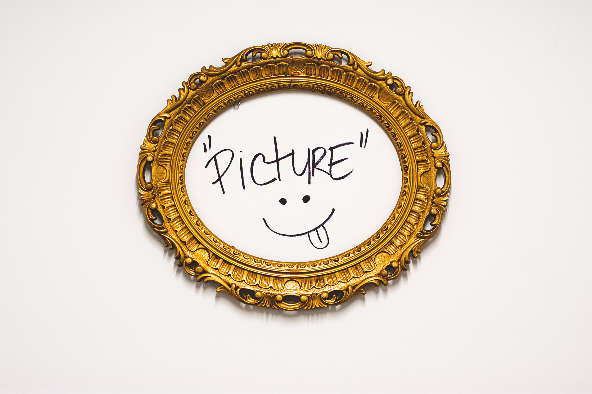picture-illustration-in-frame