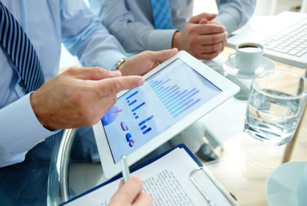 Building trust in finance: how to win over skeptical clients